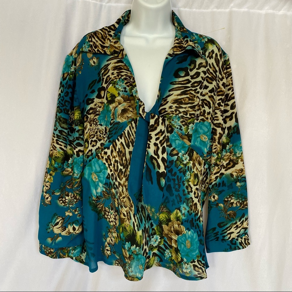 Michele Michelle NWOT blouse size XL